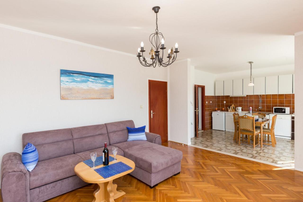 Apartments Villa Enzian Mlini Luaran gambar