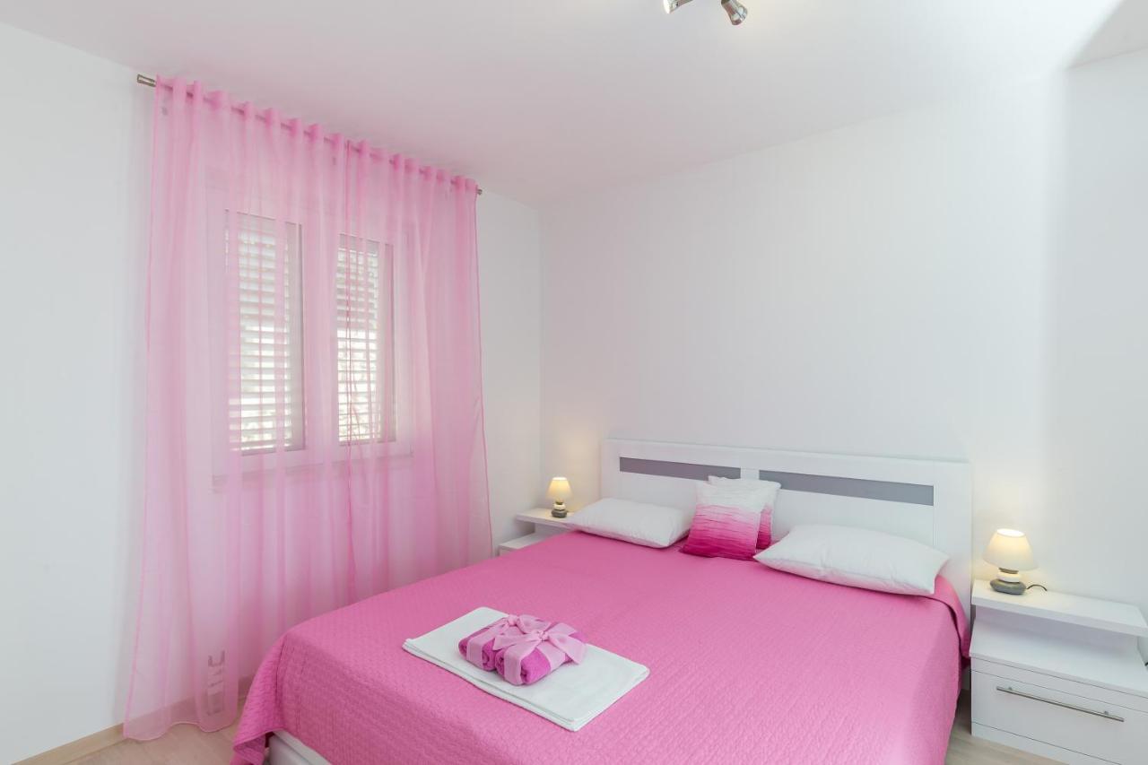 Apartments Villa Enzian Mlini Luaran gambar